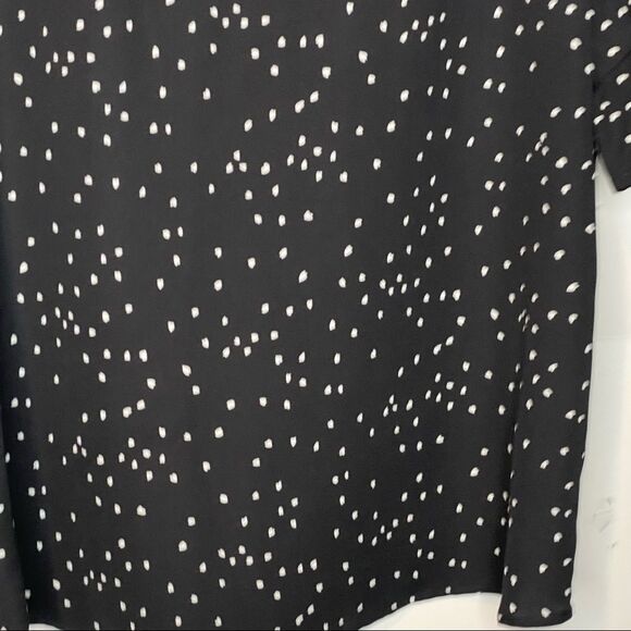 Modcloth Gilli heart abtract print flutter sleeve blouse top S NWT - Picture 4 of 6